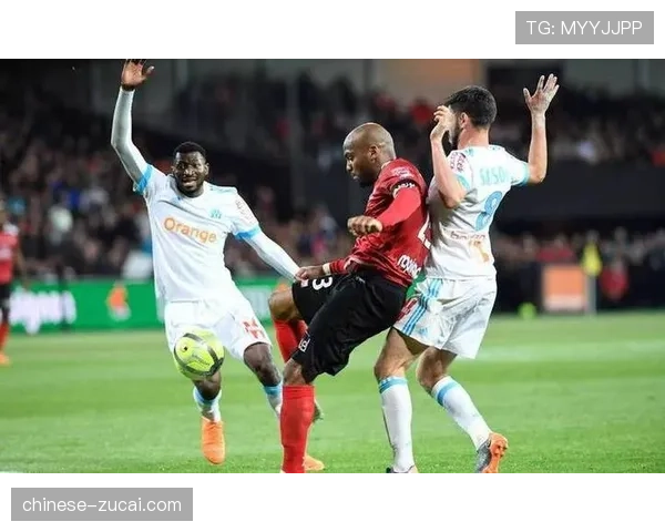 瓦伦西亚传统劲旅陷入保级苦战 财政压力影响阵容实力